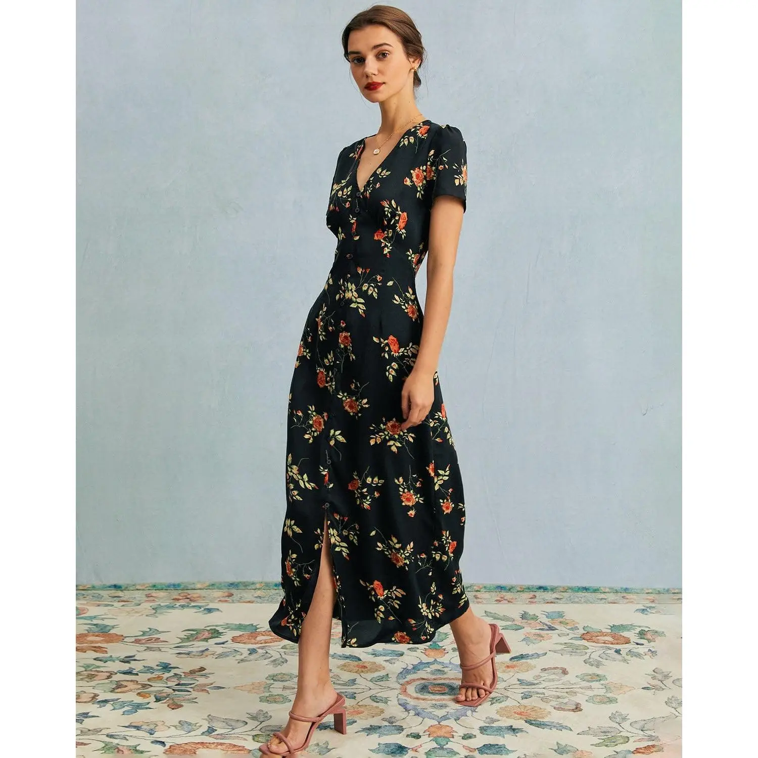 RIHOAS Women's Retro Floral V-Neck Short-Sleeve Button Front Maxi Dress - Wrinkle-Free Polyester Fabric, Zipper Closure, Flattering Fit, Casual Women's Clothing, Ideal for Date Nights or Events, Cold Wash Compatible