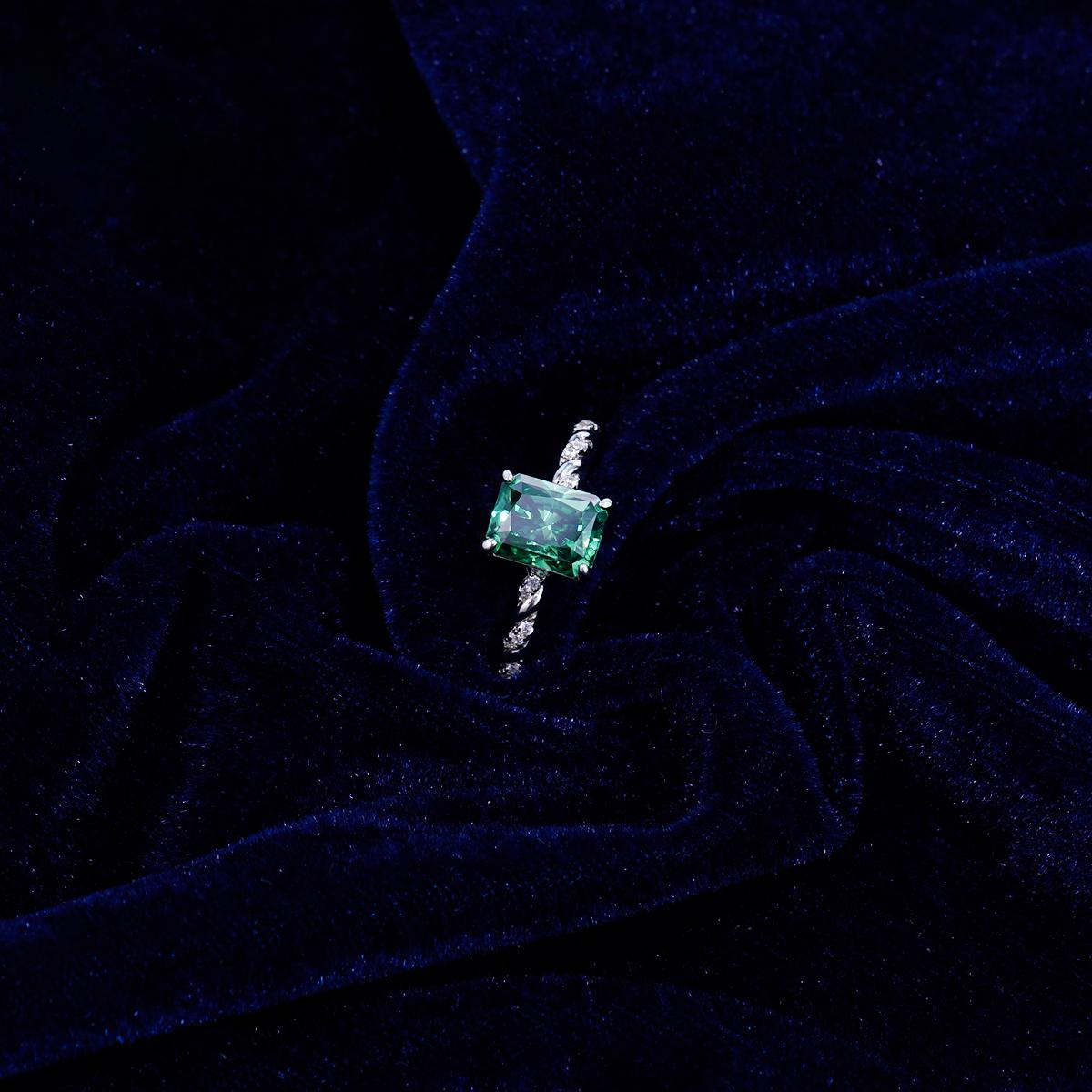 Delzzad 3ct Solitaire Twist Band Ring Radiant Synthetic Moissanite Ring Band In 925 Sterling Silver Christmas Gift