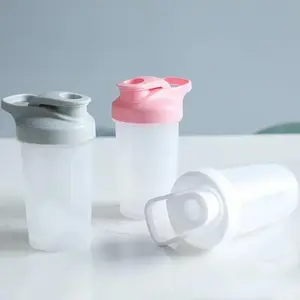 Sports Water Bottle with Shaker Ball, 1 Count Leakproof Shaker Bottle, Protein Shake Bottle, Drinking Cup for Home Gym Workout, Clear Water Bottle