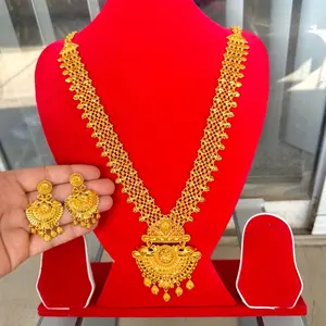 Gold plated Rani haar with earrings
