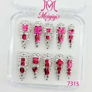.DP.7315.Rhinestone wearable nails