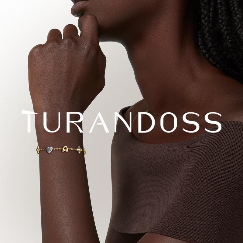 Turandoss Initial Bracelet for Women – 14K Gold Plated Alphabet Charm Bracelet with Heart & Flower, Adjustable Trendy Jewelry Gift