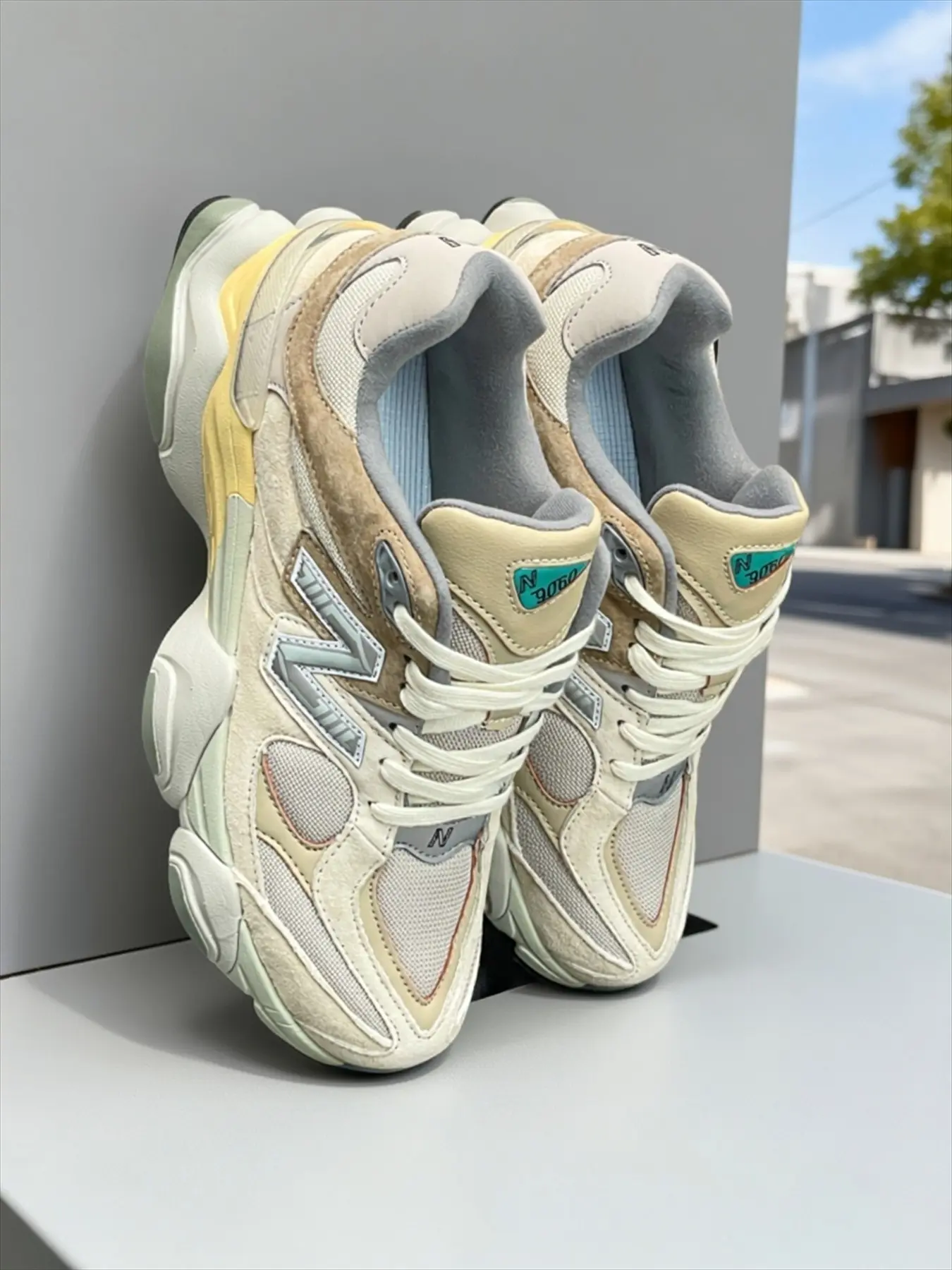 2026 Trendy 9060 Sports Shoes, Unisex Vintage Dad Sneakers, Durable Shock Absorption Running Shoes, Couples' Fashion Footwear, Running Trainers, Sporty Running Shoes