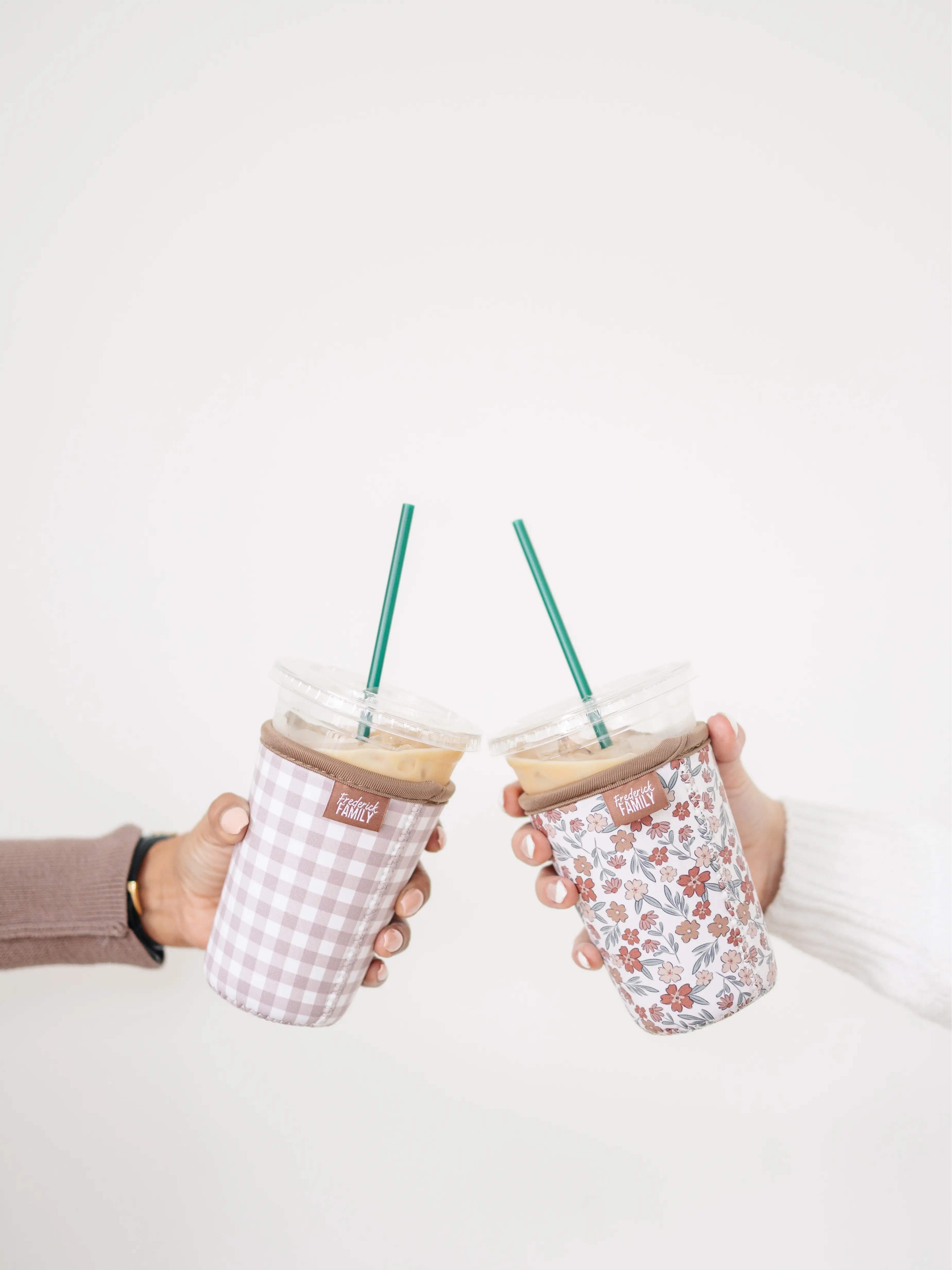 Iced Coffee Sleeve, Cute Reusable Cup Holder Drink Sleeve