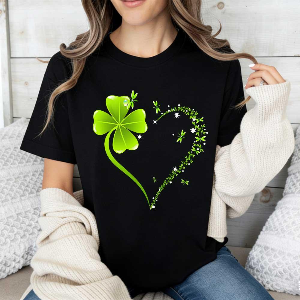 Crew Neck T Shirt  Four Leaf Clover Heart Design St Patrick's Day Celebration,Unisex Graphic Casual Short Sleeve Crew Neck,Shirt for Men & Women, Gift for Her and Him Unisex T-shirt For Man And Woman, Tshirt, Streetwear Style, Retro Vintage Y2k