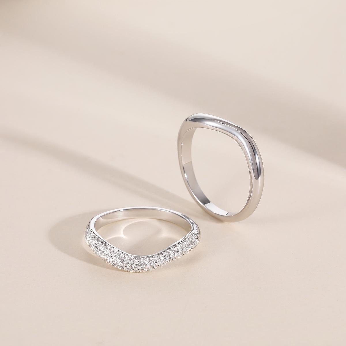 EAMTI × alexaa.romo Stackable Rings for Women 14K Gold Plated Stacking Cubic Zirconia Thumb Ring Set Trendy Statement Chunky Band Rings