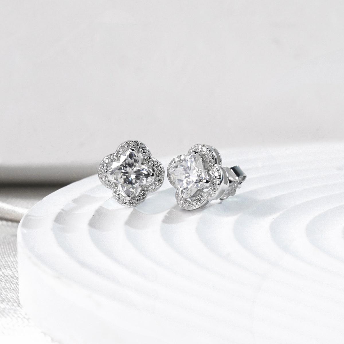 Delzzad Starlight Clover Earrings Synthetic Moissanite Stud Earring Synthetic Moissanite Jewelry Engagement Wedding Anniversary Perfect Gifts Studearrings Delzzad Starlight Clover Earrings Synthetic Moissanite Stud Earring Synthetic Moissanite Jewelry Engagement Wedding Anniversary Perfect Gifts Studearrings