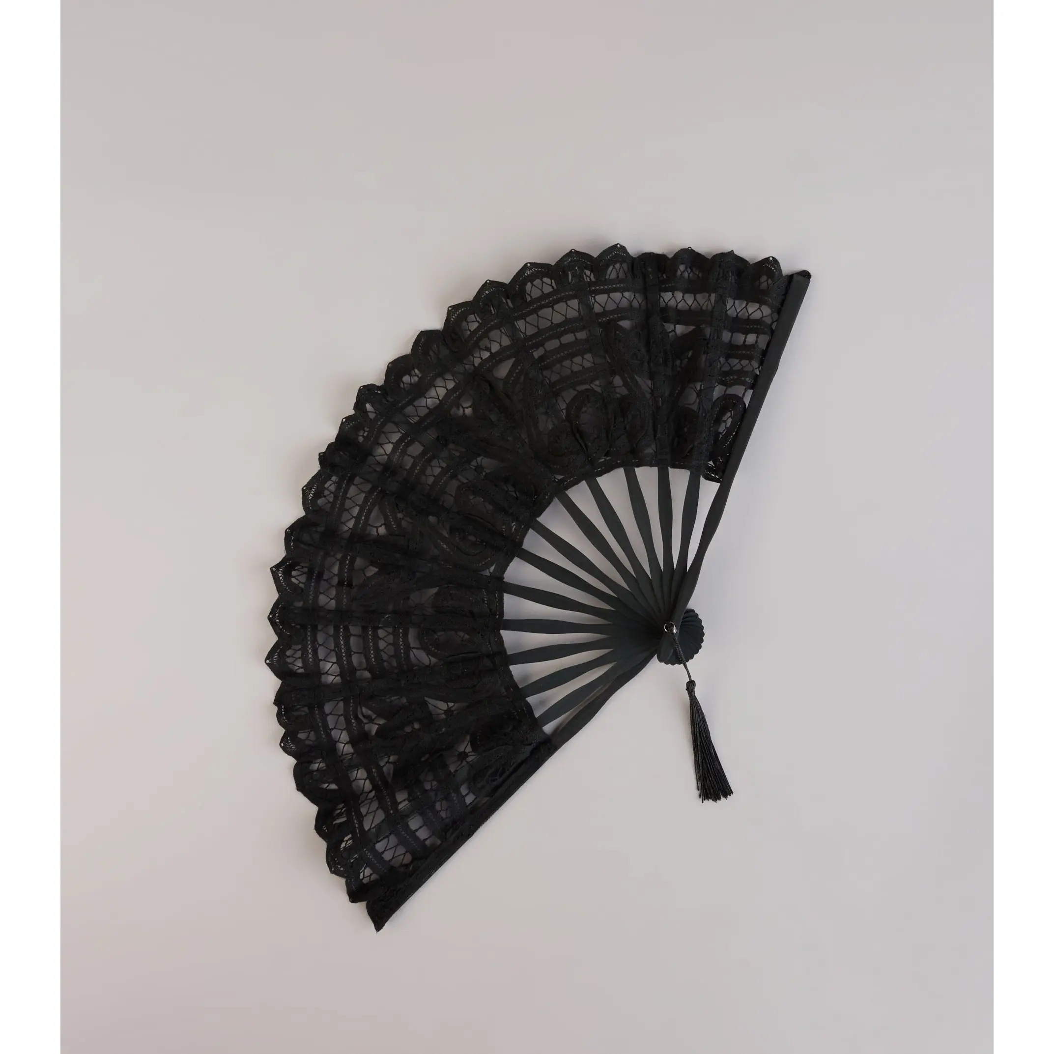 Drama Queen Lace Hand Fan