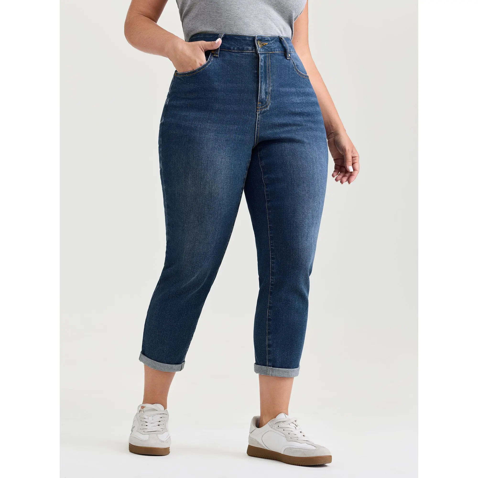 BLOOMCHIC Plus Size Stretchy High Rise Folded Hem Jeans [M-6X] Summerfinds, Spandex, Pocket, Casual Wear, Stretch Jeans, Jean Pants