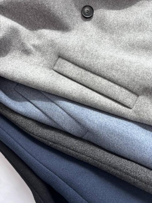 Chouyatou Women's Winter Double-Breasted Long Wool Coat Black Casual Notched Lapel Long Coat for Daily Life & Office Wear Womenswear Basic SpringStatements