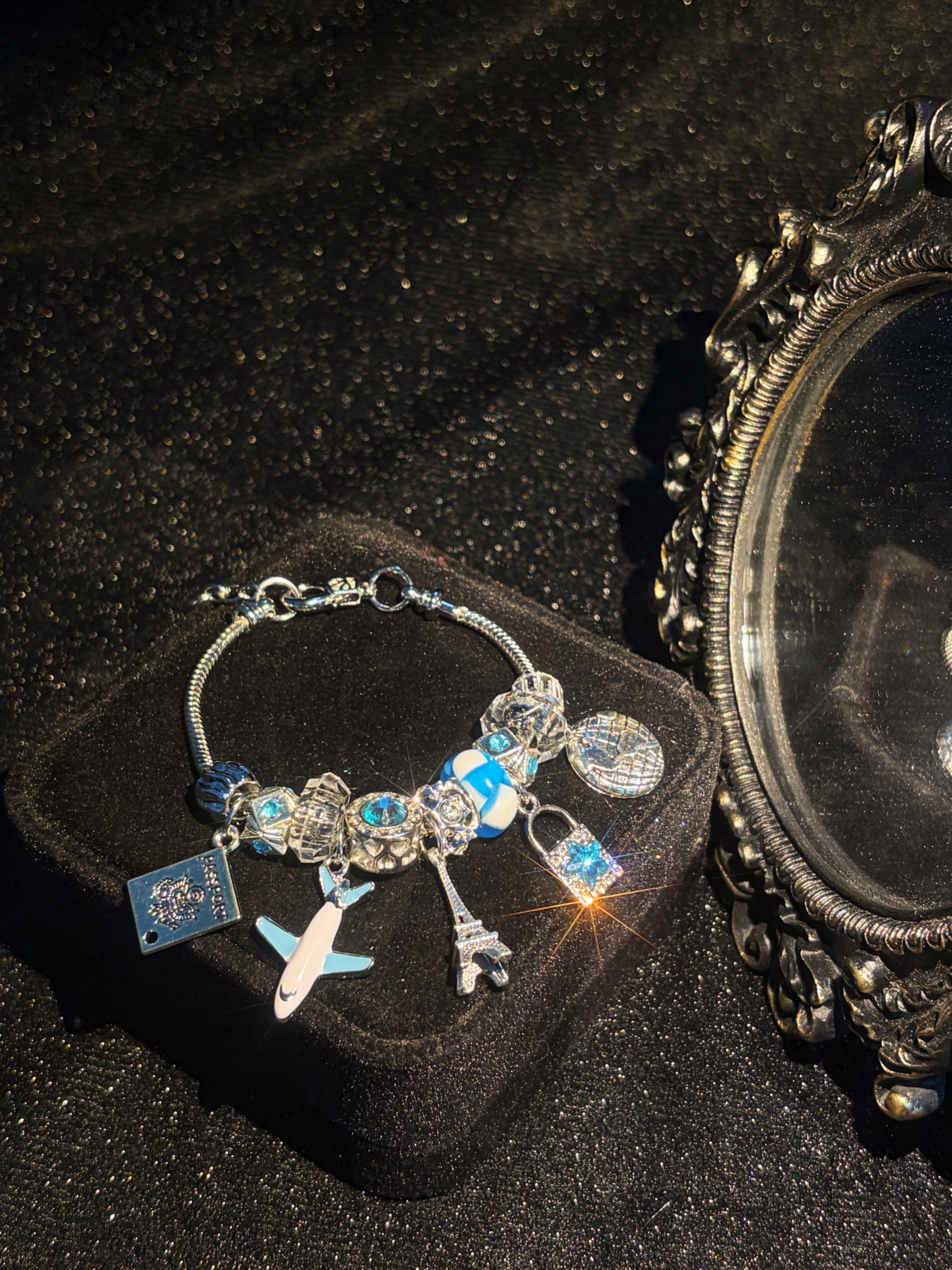 Travel Theme Charm Bracelet, Silver Tone Snake Chain Bracelet with Airplane, Eiffel Tower, Passport, Globe Lock Dangle Charms, Blue Crystal Beads Travel Souvenir Jewelry Gift for Women Girls