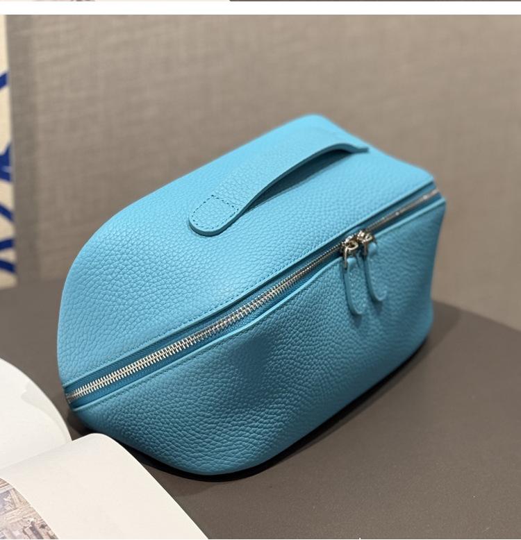 Minimalist High-End Feel First Layer Cowhide Texture Makeup Bag Genuine Leather Travel Portable Toiletry Bag Large Capacity Storage Bag