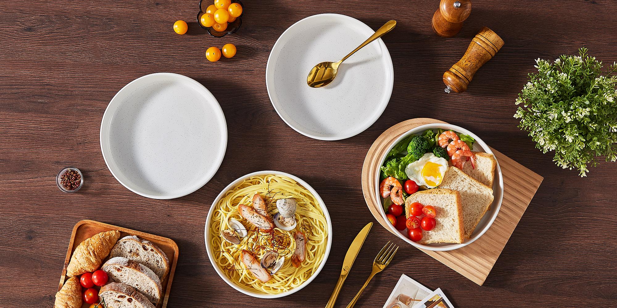 MALACASA Stoneware Pasta Bowls Set of 4, Sesame Glaze Stackable Soup Plate Set, Lead-Free Salad Plates Safe for Microwave and Dishwasher Winter Holiday MALACASA Stoneware Pasta Bowls Set of 4, Sesame Glaze Stackable Soup Plate Set, Lead-Free Salad Plates Safe for Microwave and Dishwasher Winter Holiday