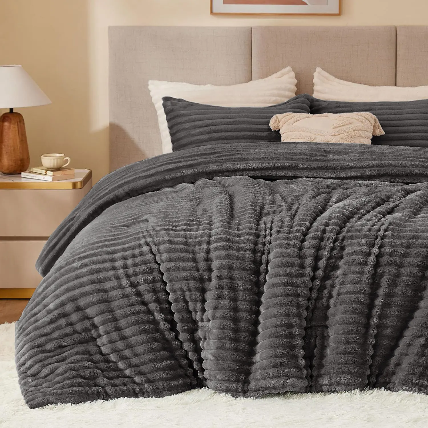 BoveLink Striped Fleece Duvet - Thick, Knotted, Soft, Breathable, Wrinkle Resistant, Warm Fill Microfiber, Durable Single-Unit Quilt Cover-Free Use, Fully Machine Washable, Easy to Clean, Multi-Size Optional
