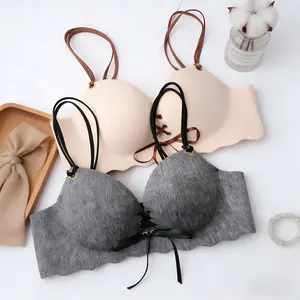 Push-Up Strapless Bra for Small Busts, Minimalist Seamless Side Support, Wireless Shaping Lingerie Set