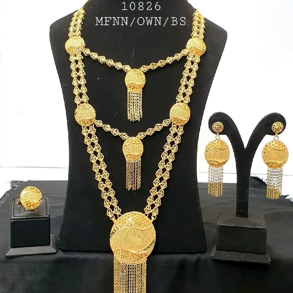 3 layered Arabic design necklace set