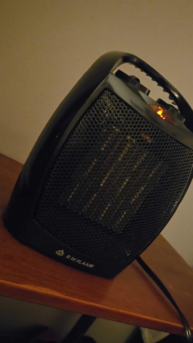 Item: Luxury Black-Built-in Handle