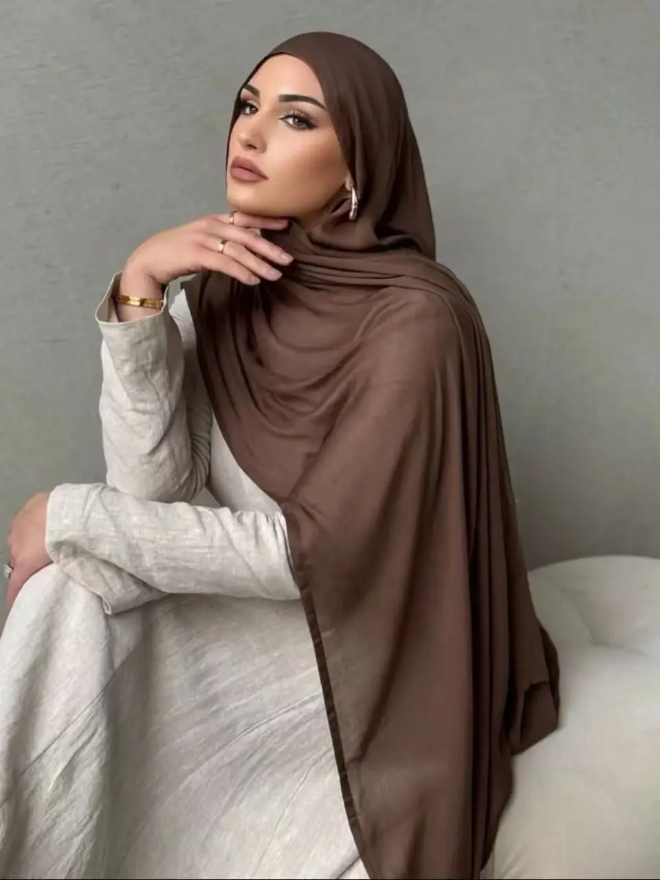Women's Elegant Solid Color Muslim Headscarf Cover - Hijab Style Lightweight Drape Fabric Scarves, Casual Classic Scarves & Shawls, Modest Breathable Shawl for Abaya Outfits, All-Seasons Commute Wear