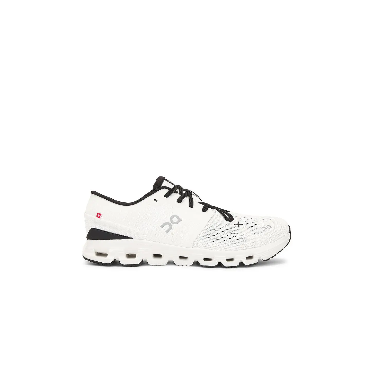 On Cloud X 4 Sneaker in Ivory & Black