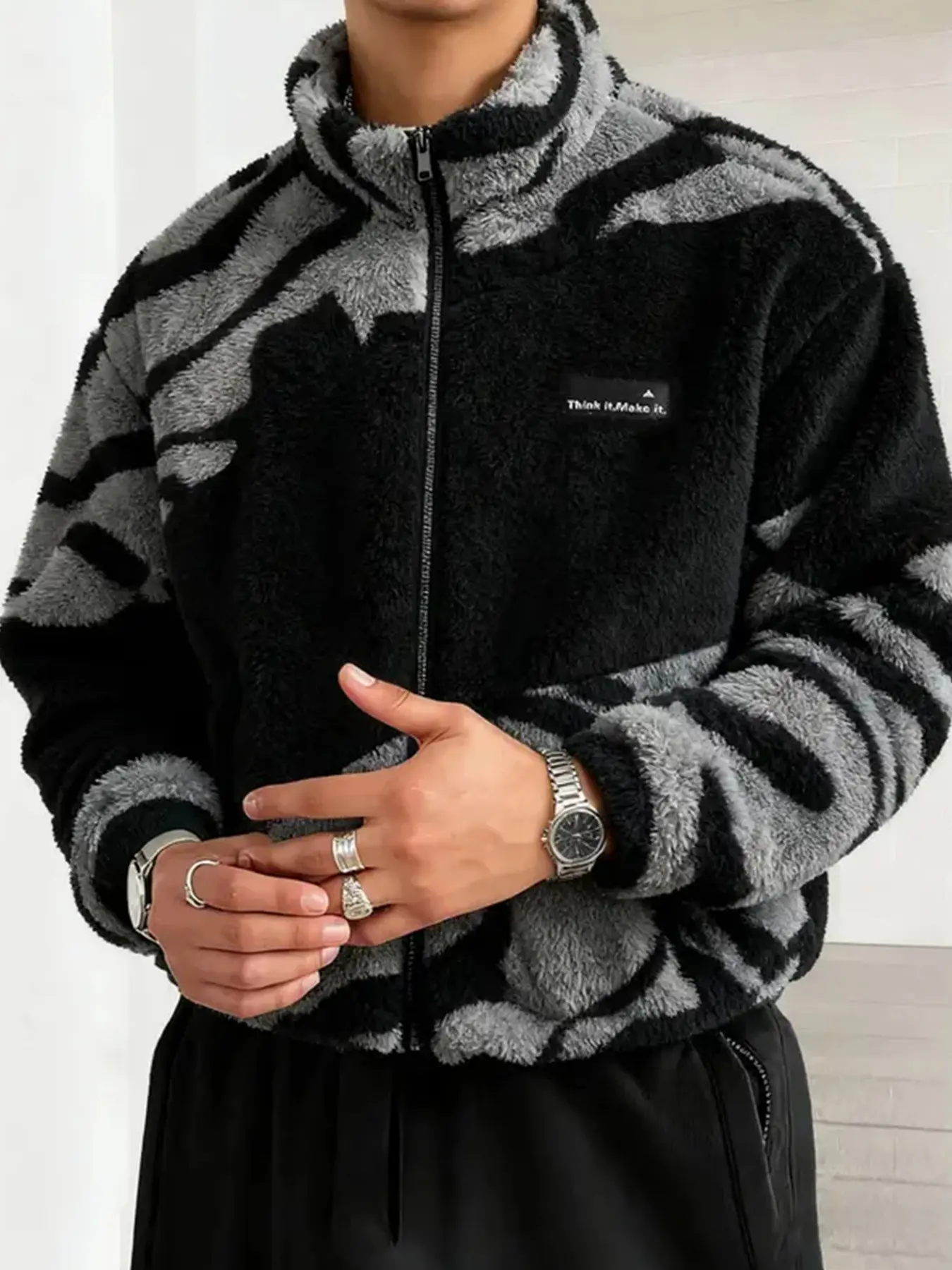 Men's Loose Tribal Pattern Fleece Jacket, Warm Thick Lamb Fur Casual Wear Coat, Camo Print, High Neck Full Zip Outerwear, Winter Street Style, Camouflage, Casual Fashionable Jacket, Loose Fitting Jacket