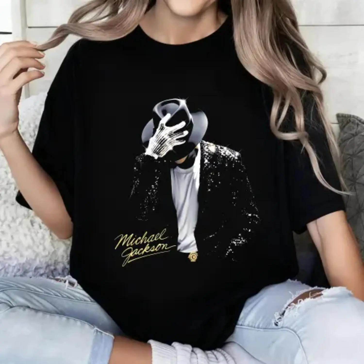 Men's/Women's Regular Ultra-Soft Round Neck Graphic Print T-Shirt, Michael Jackson Iconic Pose With Signature & Sparkling Jacket Design, Resistant Wash Casual Sports Top, Ideal Gift For Music Enthusiasts (Spring & Summer)