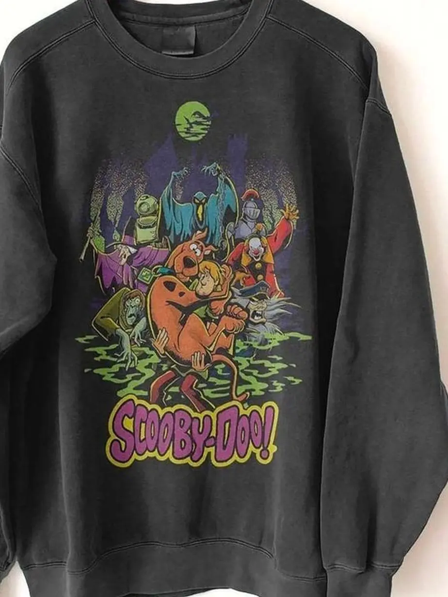 Scooby Doo Shirt, 90s Horror Movie Sweatshirt, Retro Halloween Sweatshirt, Scooby doo Sweatshirts, Vintage Horror Movie Character Tee Sweaters Classic