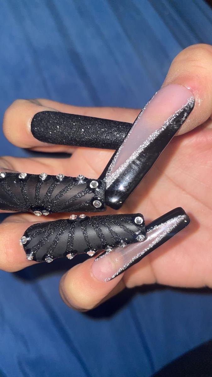 Item: H79, Nail Bed: M