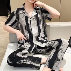 Men’s cotton-viscose pajamas, lightweight summer loungewear, man-made cotton pajama set with a turn-down collar, short-sleeve top and straight-leg pants two-piece set, casual sleep pants for spring and autumn, suitable for everyday wear and home use