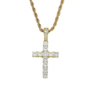 Cross Pendant Elegant Religious Jewelry for Men and Women Classic Design Ideal for Daily Wear
