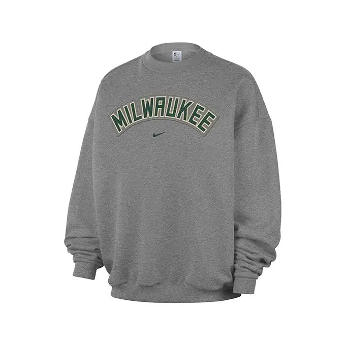 Nike Standard Issue Evergreen+ Milwaukee Bucks Crewneck Sweatshirt