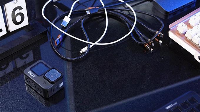 VSDINSIDE M18 V3 Macro Keypad, Stream Controller Deck Gaming Streaming Shortcut Keyboard, 18 Programmable Keys Customizable Visual AI Pad USB Soundboard for OBS, YouTube, Desk Office Setup, Laptop, PC, Mac