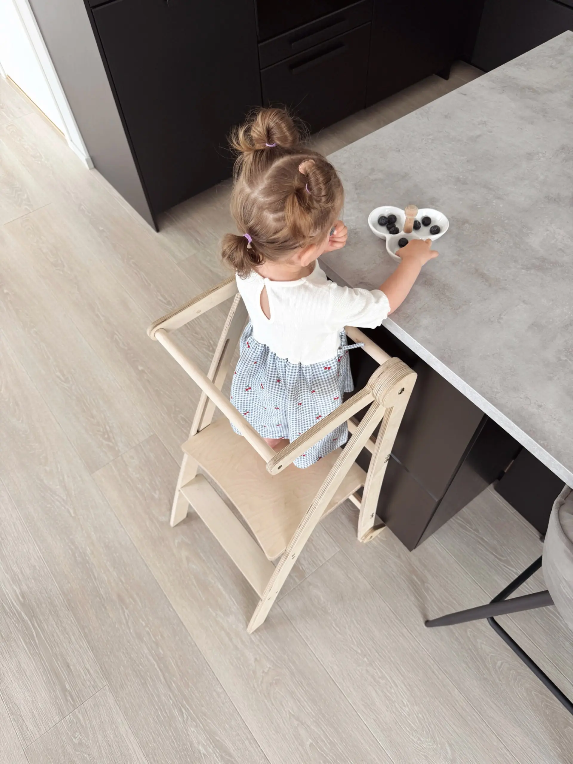Montessori Foldable Learning Tower for Toddlers - Safe, Space-Saving Kids Step Stool with Anti-Tip Protection (Ivory)