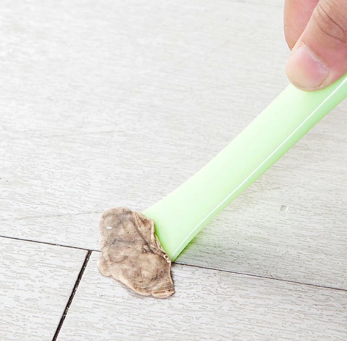 Cleaning Scraper Tool Kitchen Plastic Scraper Multipurpose Stiff Grill Scraper Scratch Free Cleaning Tool Can Opener Sticker Scraper Label Remover Gum Scraper Bottle Opener Lottery ticket scratcher – 3 PCS