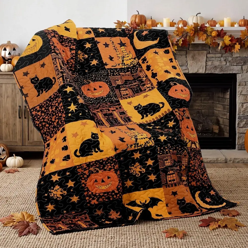 Halloween Quilted Throw Blanket, Gothic Classic Patchwork Print Quilted Fabric Polyester Blanket with Pumpkin, Black Cat, Bat, Checkered Patterns for Sofa, Couch, Bed, Room Decor, Living Room Decor