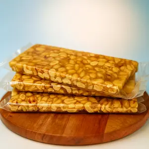 Jo Bakes Crunchy Peanut Brittle – Turrón de Maní en Grano - Crujiente Snack 2.25oz