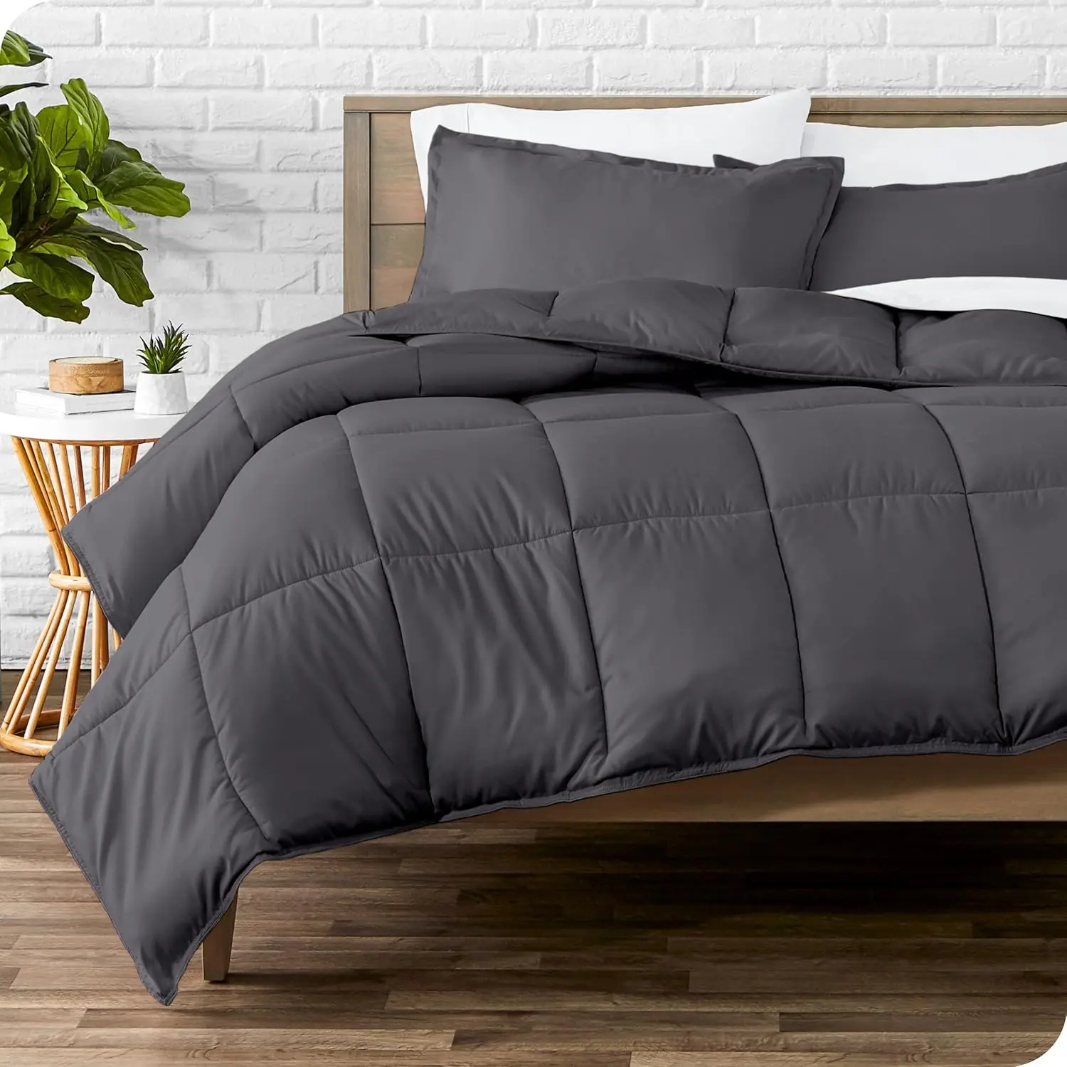Comforter - King/California King Size - Ultra-- Goose Down Alternative - Premium 1800 Series - Warmth (King/Cal King, Forged Iron Grey)