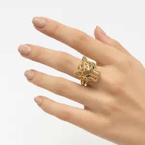 [Quick sale], simple ring with green-eyed panther design, 14k laminated gold.