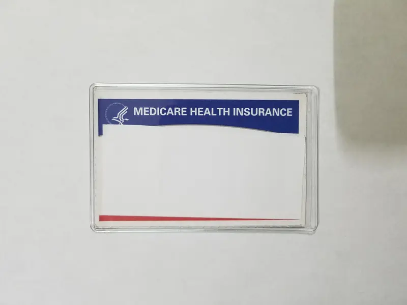 can i laminate my medicare card - TikTok Shop