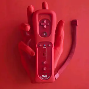 Remote Controller For Wii & Wii U With Silicone Case and Wrist Strap (RED)