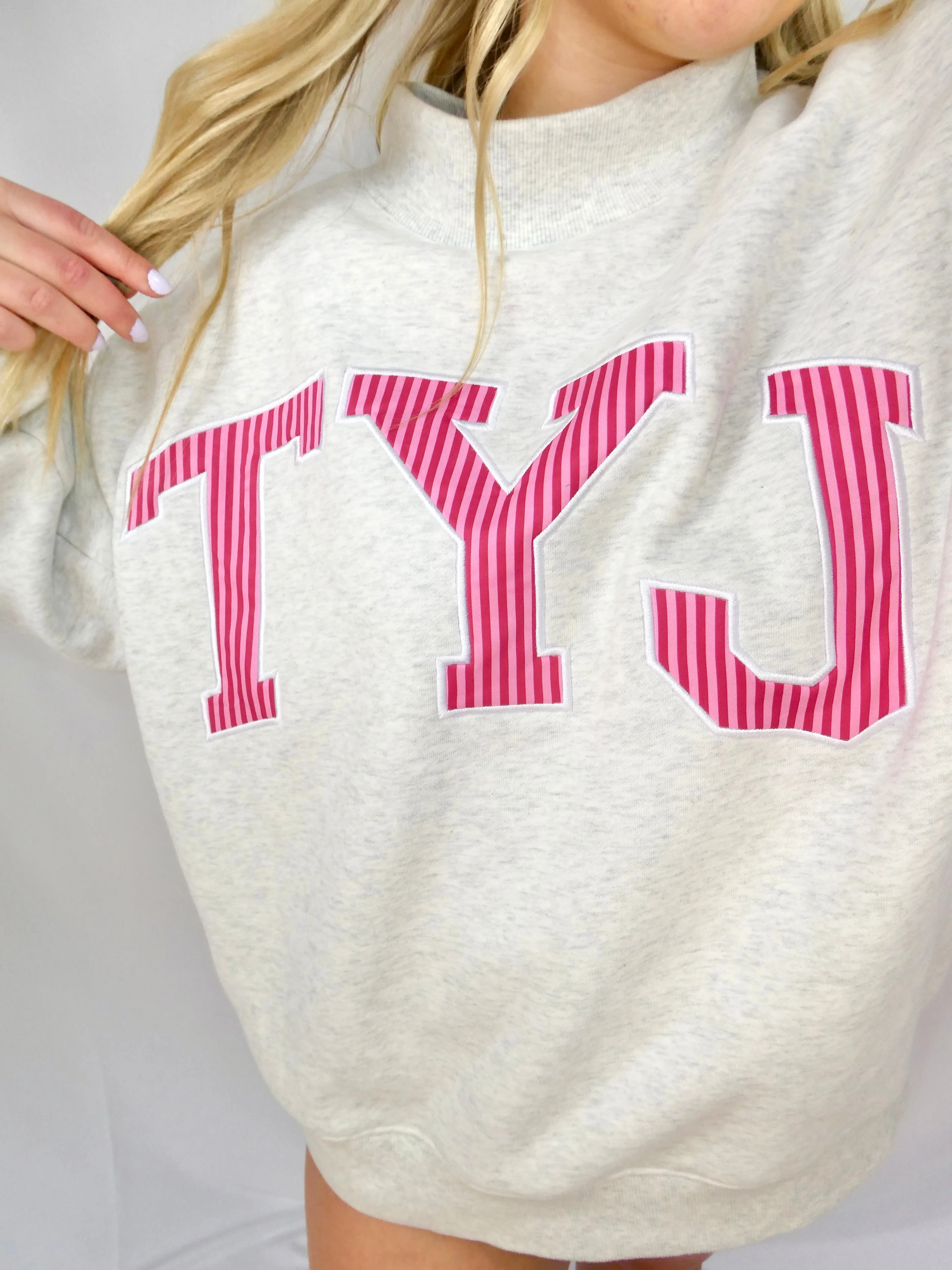 TYJ Embroidery Mockneck