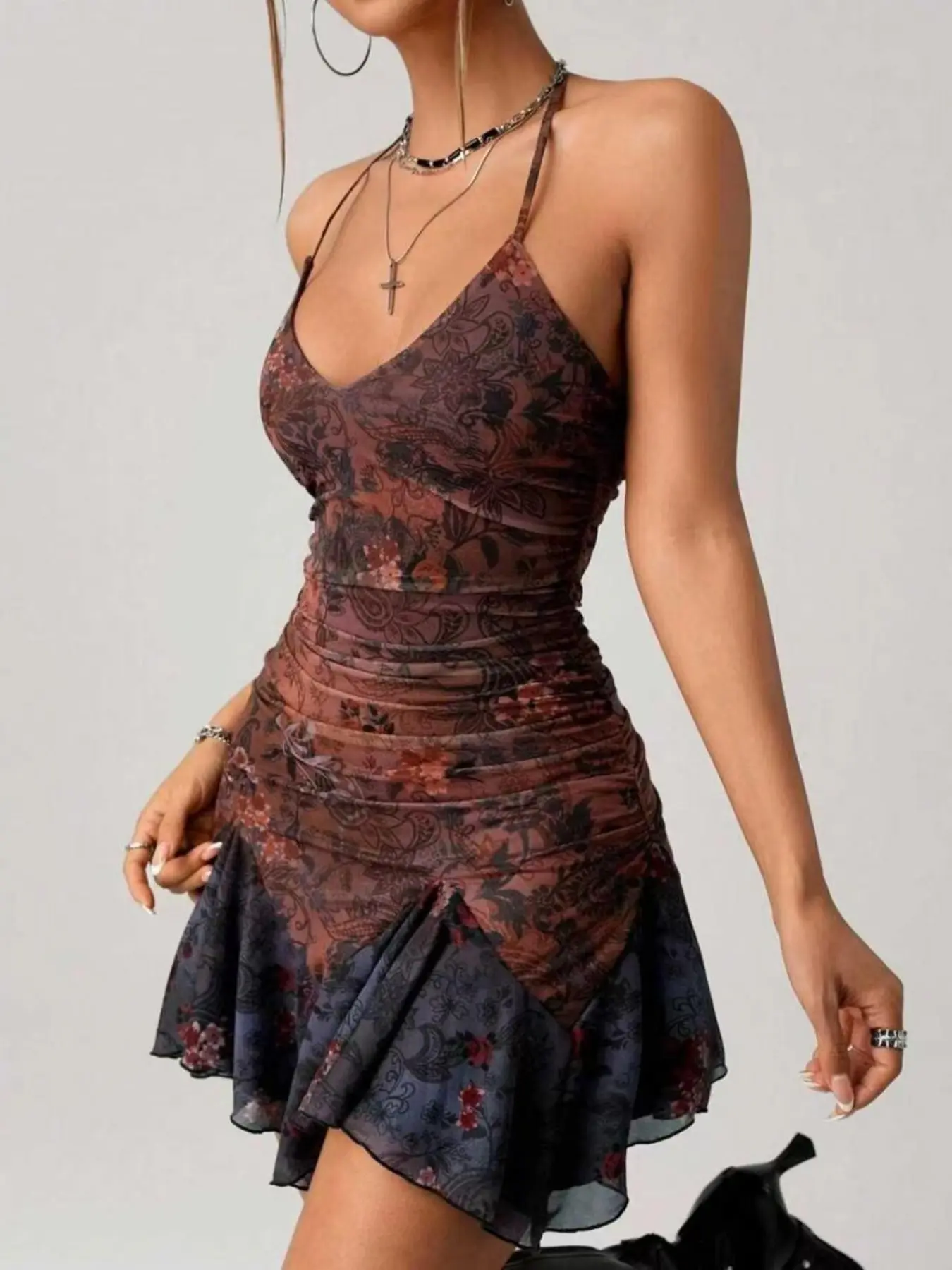 Boho Country Concert Paisley Print Floral Retro Colorblock Backless Sleeveless Mini Halter Dress Womenswear, Stylish Summer, Perfect for Festivals, Elegant Party Wear