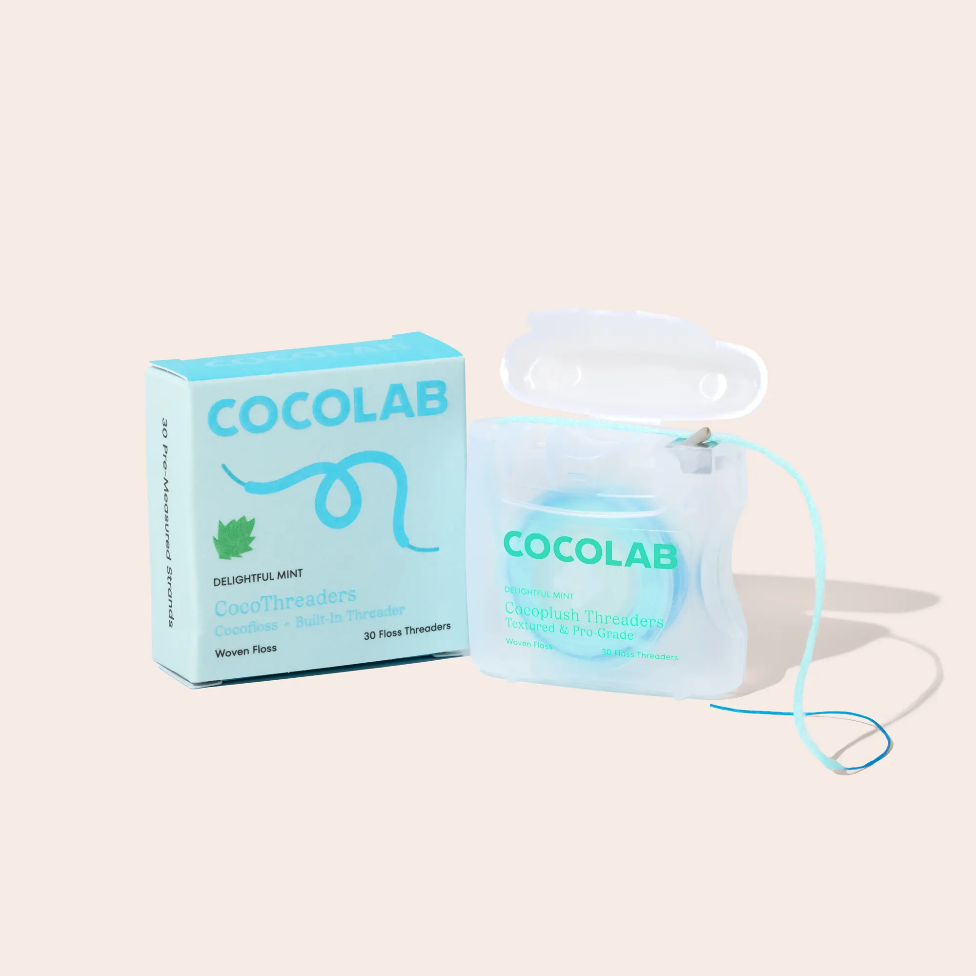 COCOLAB CocoPlush Threaders - 30 Floss-and-Threader Sections, Delicious Mint Scent, 2-in-1 Design, Vegan, Cruelty-Free, Recycled Materials
