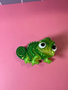 Green Iguana - Small Claw Clip