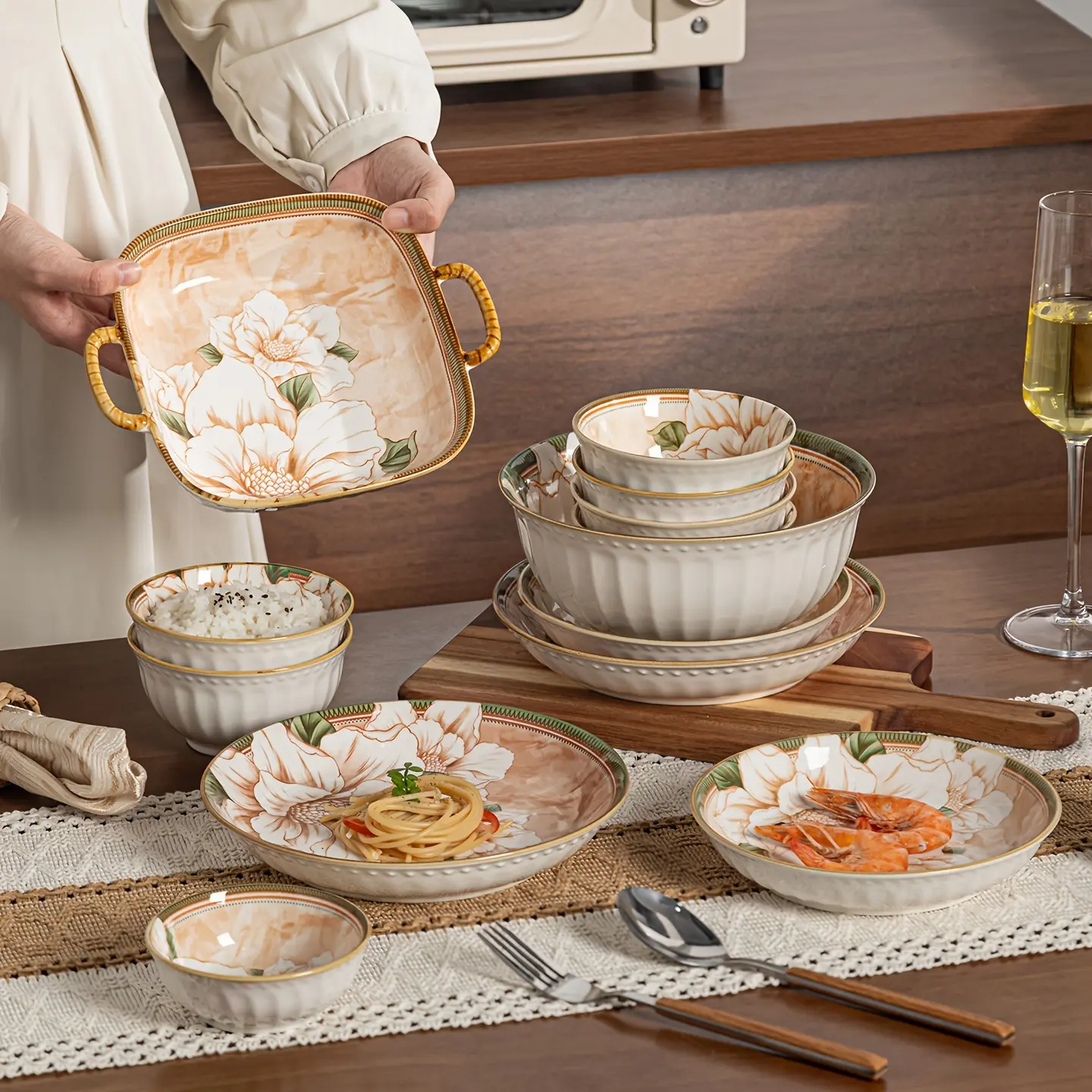 24-36-48-Piece Traditional Round Ceramic Tableware Set with Camellias Pattern, Plate-Bowl Combination, Scratch-Resistant Surface, Stackable Design, Microwave Safe, Dishwasher & Oven Compatible