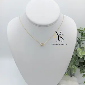 Yordy Eternity Minimal chain, 14k gold plated, suitable for everyday wear.