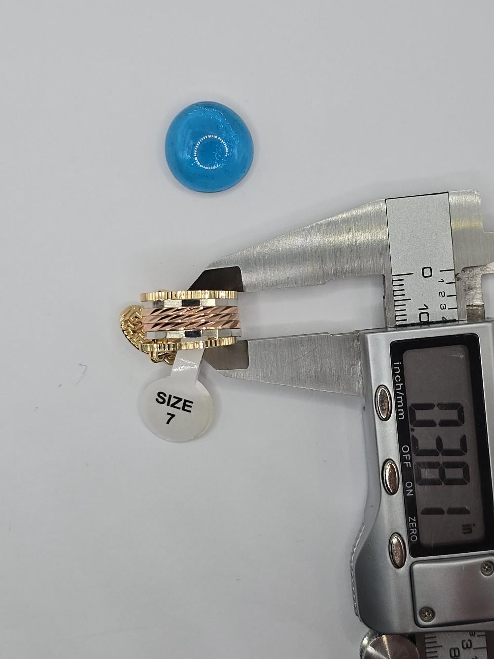 Virgin Mary Ring Semanario Style Gold-Plated  Available in Sizes 7 8 9 10 Elegant and Versatile Design