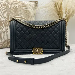 Pre-owned CHANEL Le Boy Dark Green Caviar Leather Medium Large Chain Bag 866
