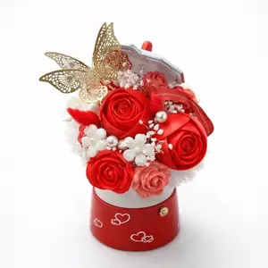 Handmade Rose Bouquet Candle