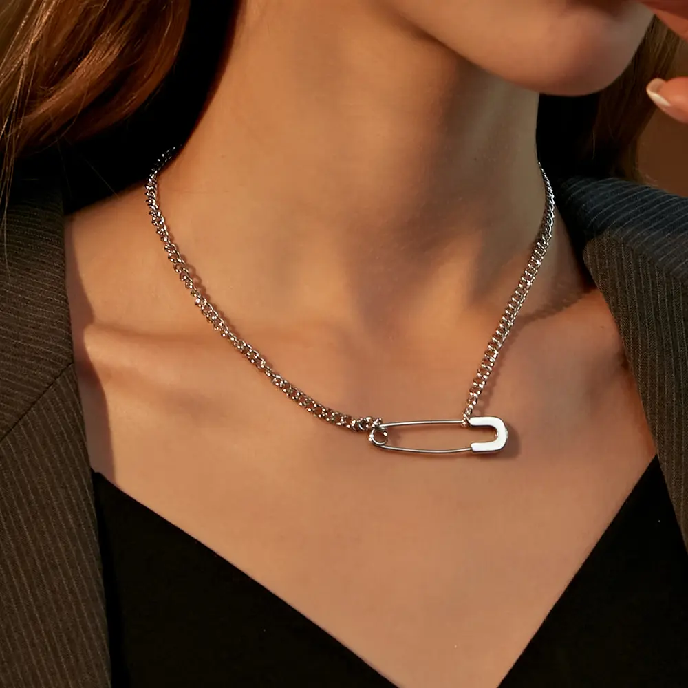 Paper Clip Clavicle Chain Pin Necklace - Niche Simple Cool Design, Personality Pendant, Creative Couple Birthday Gift Jewelry