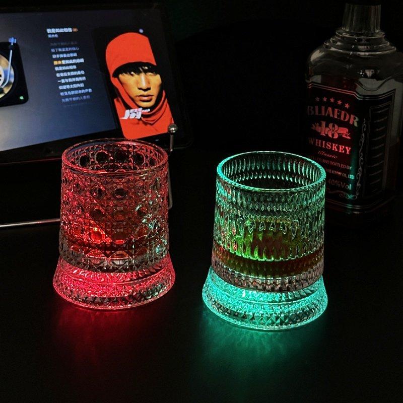 360° Rotating Crystal Glass Cup, Star-Cut Spinning Whiskey & Wine Glass, Elegant Stress Relief Drinkware, European Style Bar Glass Set, Premium Gift Choice, Whiskey Tumbler